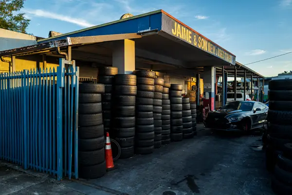 Dade Heritage Trust — Good Miami Project documentary photography