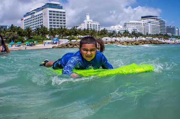 SEAS Miami Surfing — Good Miami Project documentary photography