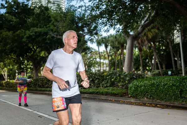 Miami Marathon — Good Miami Project documentary photography