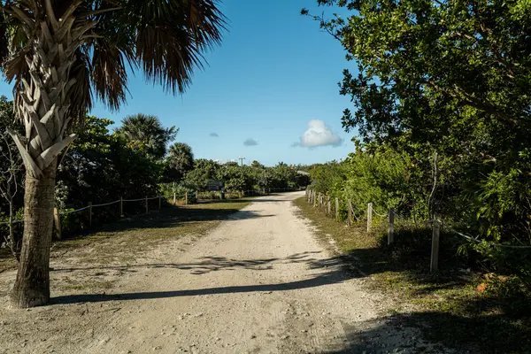 Historic Virginia Key Park Trust — Good Miami Project documentary photography