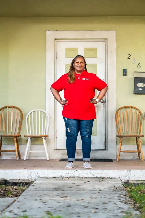 Nana's Restart — Good Miami Project documentary photography