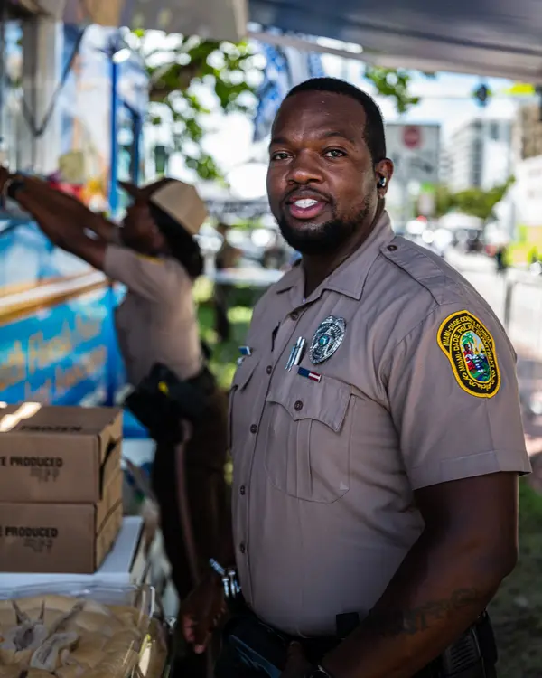 Support Surfside — Good Miami Project documentary photography
