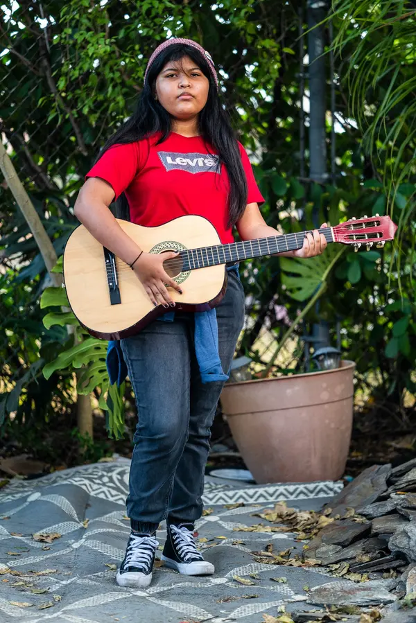Guitars Over Guns — Good Miami Project documentary photography