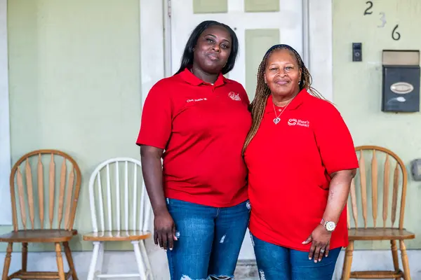 Nana's Restart — Good Miami Project documentary photography