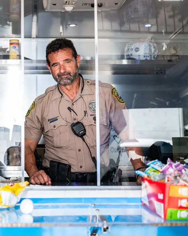Support Surfside — Good Miami Project documentary photography