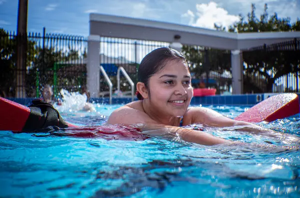 SEAS Miami Grange Pool — Good Miami Project documentary photography