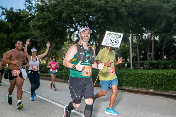 Miami Marathon — Good Miami Project documentary photography
