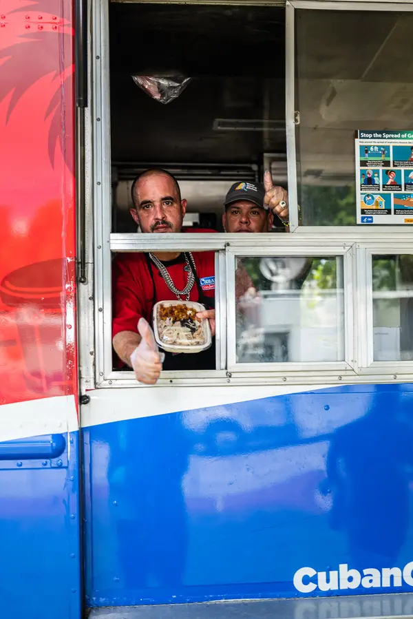 Support Surfside — Good Miami Project documentary photography
