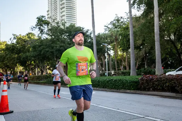 Miami Marathon — Good Miami Project documentary photography